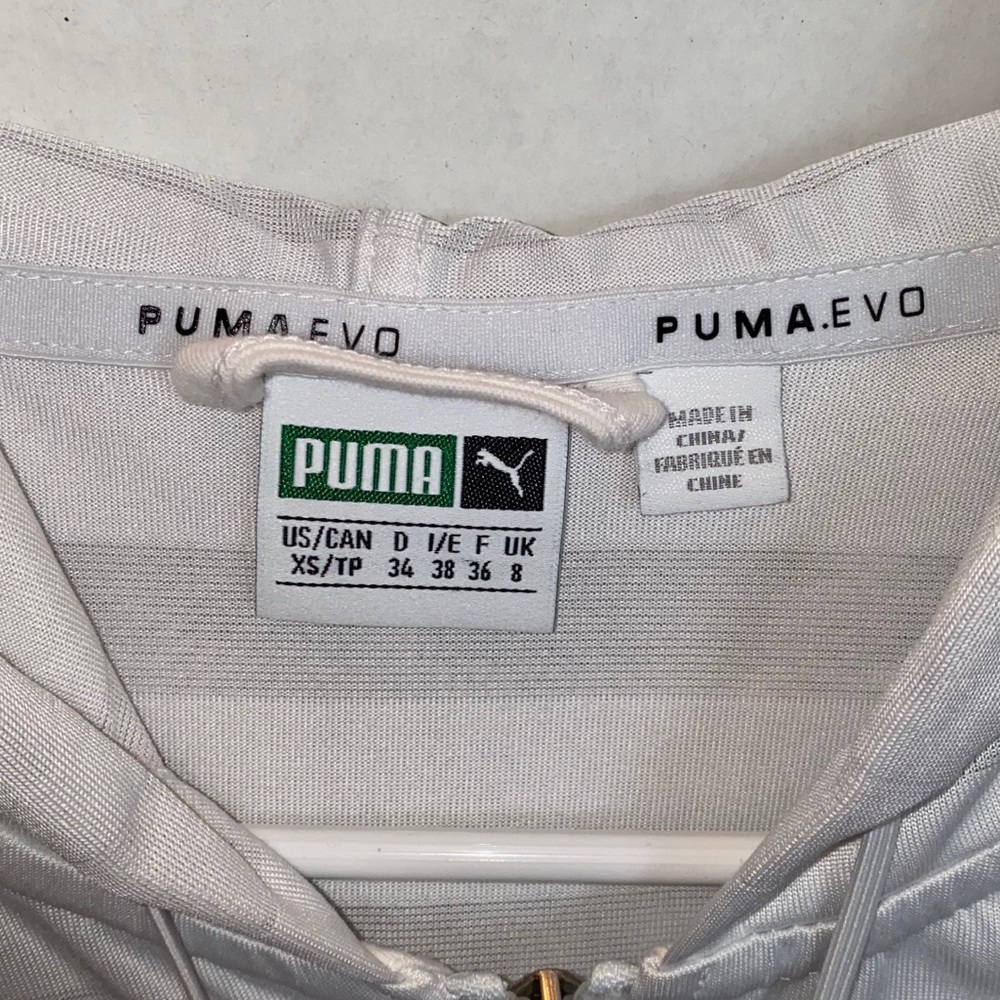 PUMA‎ White Hoodie - Picture 3 of 4
